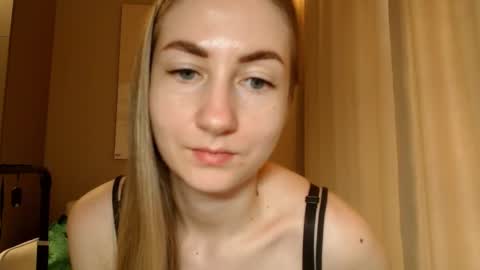 Snapshot of taliiyafiredream chatting on 01/29/25, 12:24 Kira online show from 01/29/25, 12:24