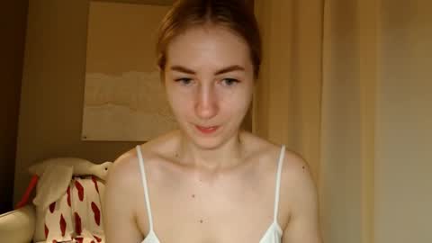 Snapshot of taliiyafiredream chatting on 02/06/25, 06:08 Kira online show from 02/06/25, 06:08