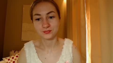 Snapshot of taliiyafiredream chatting on 02/15/25, 05:51 Kira online show from 02/15/25, 05:51