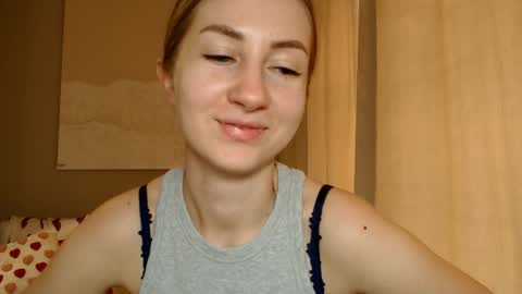 Snapshot of taliiyafiredream chatting on 02/15/25, 08:54 Kira online show from 02/15/25, 08:54