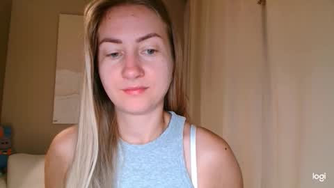 Snapshot of taliiyafiredream chatting on 09/19/25, 05:53 Kira online show from 09/19/25, 05:53