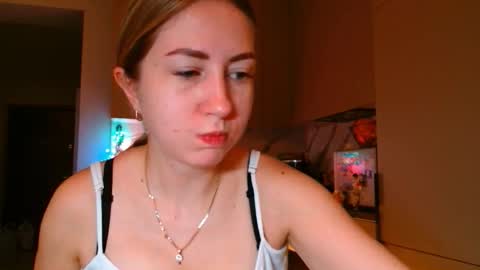 Snapshot of taliiyafiredream chatting on 02/09/26, 06:39 Kira online show from 02/09/26, 06:39