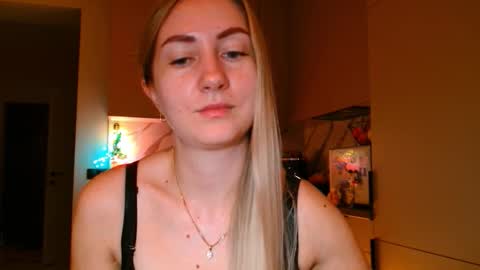 Snapshot of taliiyafiredream chatting on 02/10/26, 07:01 Kira online show from 02/10/26, 07:01