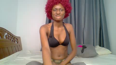 Snapshot of talisha_smiley chatting on 05/18/26, 07:31 talisha smiles online show from 05/18/26, 07:31
