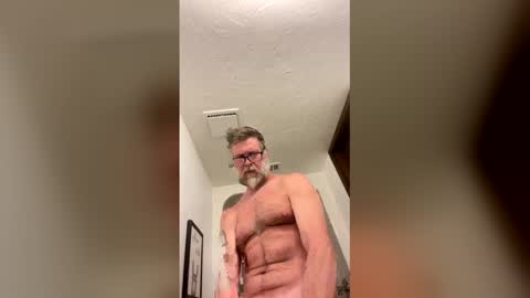 Snapshot of tallahasman chatting on 02/16/26, 10:06 tallahasman online show from 02/16/26, 10:06