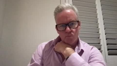 Snapshot of tallandfit000 chatting on 01/14/25, 10:48 tallandfit000 online show from 01/14/25, 10:48