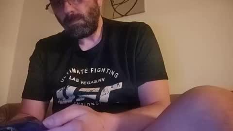 Aligator online show from 02/24/25, 06:04