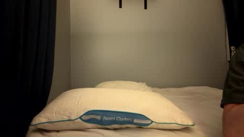 first stream was very fun grateful for every follow and super active chat online show from 04/27/26, 09:40