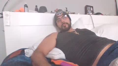 talllatino310 online show from 11/25/25, 09:04