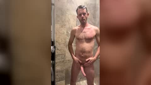 Snapshot of tallpaul_12345 chatting on 01/15/26, 06:55 Tall Paul online show from 01/15/26, 06:55