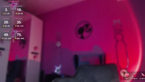 Snapshot of tallso chatting on 12/23/24, 11:25 Tallso online show from 12/23/24, 11:25