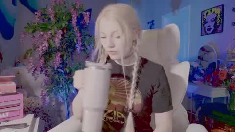 Snapshot of talulaa chatting on 05/11/26, 06:38 Talula - OF talulaa online show from 05/11/26, 06:38