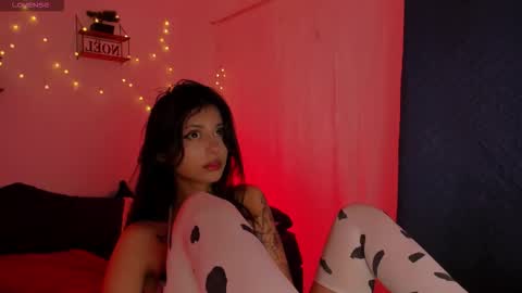 Snapshot of tamara_aluna_ chatting on 03/14/26, 12:54 Tamy online show from 03/14/26, 12:54