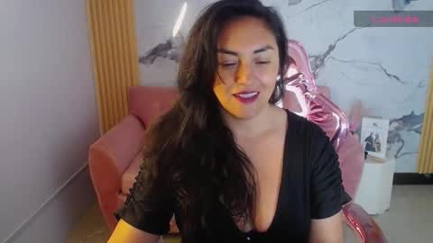 Snapshot of tamara_ch1 chatting on 09/30/25, 03:00 tamara_ch1 online show from 09/30/25, 03:00