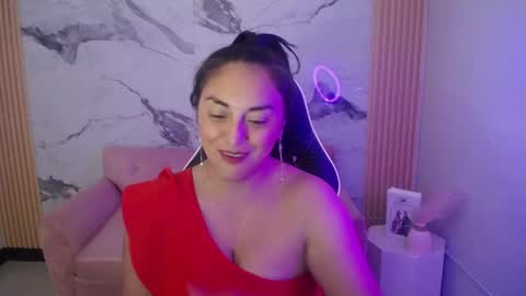 tamara_ch1 online show from 11/08/25, 03:18