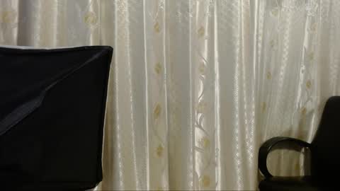 Tammy Modelo independiente YEAH online show from 10/02/25, 02:18