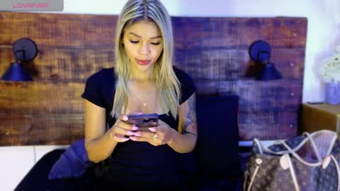    online show from 04/12/26, 09:58