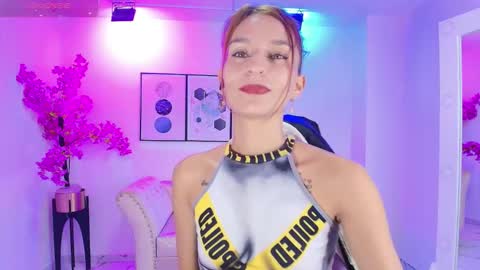 Tamara online show from 10/11/25, 04:01