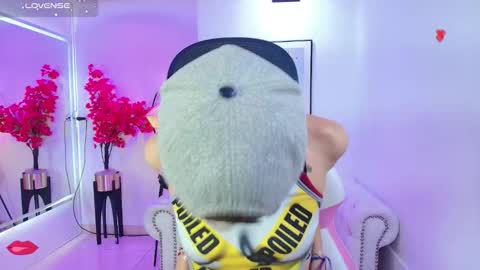 Tamara online show from 10/25/25, 10:59