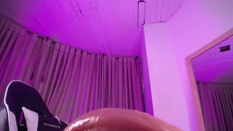 tamararosses online show from 07/17/26, 02:02
