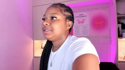 Tami online show from 09/28/25, 12:54