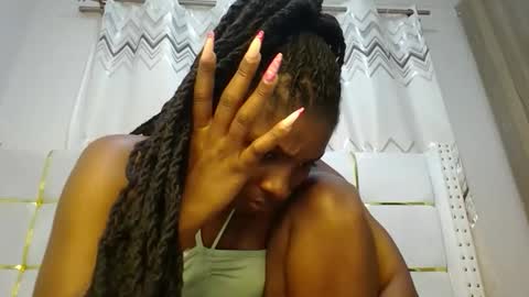 Snapshot of tamia538235 chatting on 01/18/25, 08:19 tamia online show from 01/18/25, 08:19