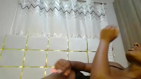 Snapshot of tamia538235 chatting on 01/20/25, 06:21 tamia online show from 01/20/25, 06:21