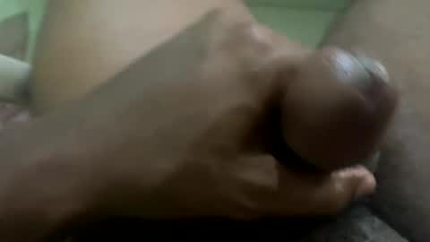 Snapshot of tamilboy5080 chatting on 09/20/25, 05:08 tamilboy5080 online show from 09/20/25, 05:08