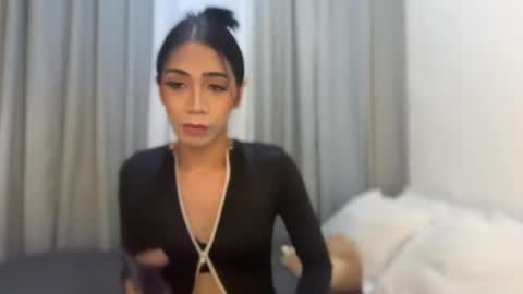 Snapshot of tamira_sassyqueen chatting on 07/25/26, 05:38 Kylie online show from 07/25/26, 05:38