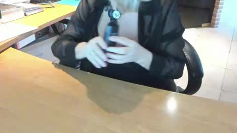 Tammy online show from 12/17/25, 09:48