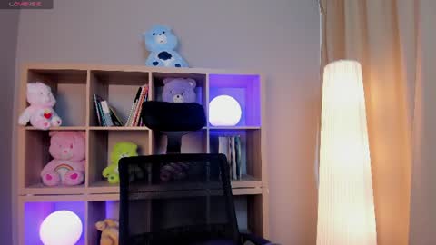 Snapshot of tammy_bellini_ chatting on 07/07/26, 12:42 tammy_bellini_ online show from 07/07/26, 12:42