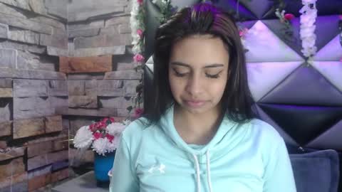 Snapshot of tammy_blackk chatting on 01/24/25, 11:59 Tammy Blackk online show from 01/24/25, 11:59