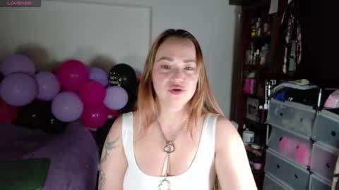 Snapshot of tammy_parker chatting on 06/13/26, 09:18 Tammy Parker online show from 06/13/26, 09:18