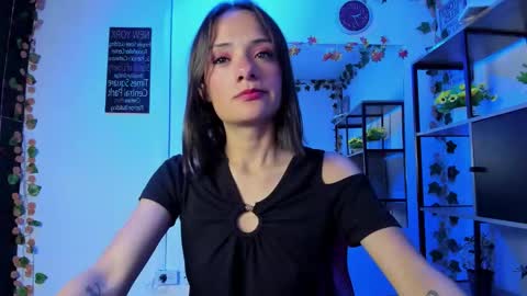 Snapshot of tammy_thompson_ chatting on 10/31/25, 02:18 tammy_thompson_ online show from 10/31/25, 02:18