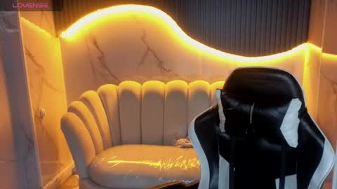 tamy online show from 03/30/26, 03:35