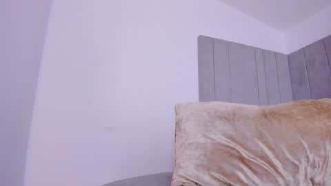 Tamy Leen online show from 01/11/25, 01:53