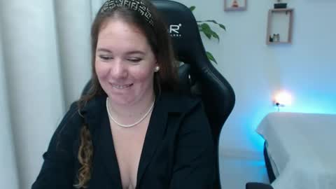 Im Samy online show from 12/31/24, 04:49