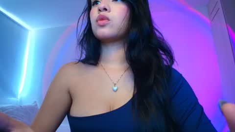 Snapshot of tana_lux chatting on 07/10/26, 07:49 Aytana online show from 07/10/26, 07:49