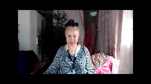 Snapshot of tanganiika chatting on 01/20/25, 03:39 Milena online show from 01/20/25, 03:39