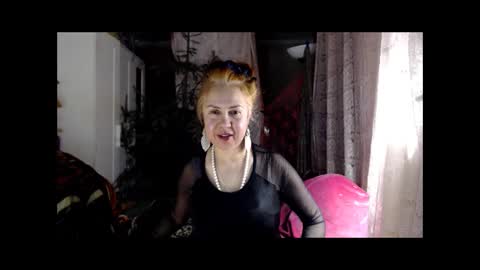 Snapshot of tanganiika chatting on 03/11/25, 09:04 Milena online show from 03/11/25, 09:04