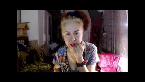 Milena online show from 11/16/25, 12:55