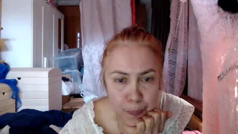 Milena online show from 04/13/26, 05:35