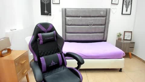 Tania  online show from 02/12/26, 02:12