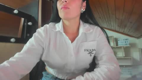 tania online show from 01/31/25, 08:43