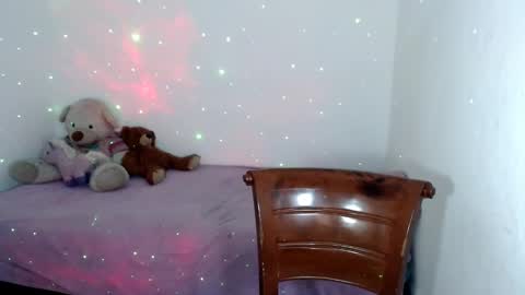 Snapshot of tania_rendon1 chatting on 12/05/24, 10:12 Tania online show from 12/05/24, 10:12