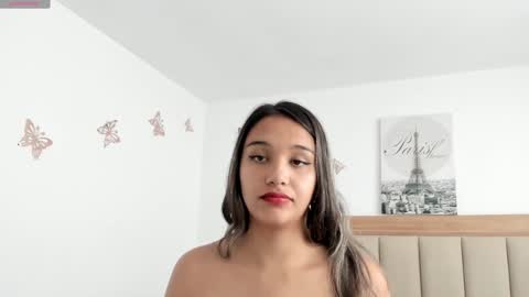 Snapshot of taniacarterr chatting on 12/15/24, 04:26 TaniaCarter online show from 12/15/24, 04:26