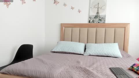 Snapshot of taniacarterr chatting on 12/16/24, 03:32 TaniaCarter online show from 12/16/24, 03:32