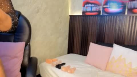 Tanisha online show from 03/19/26, 10:58