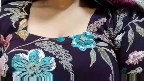 taniya_roy4628 online show from 02/09/26, 03:10