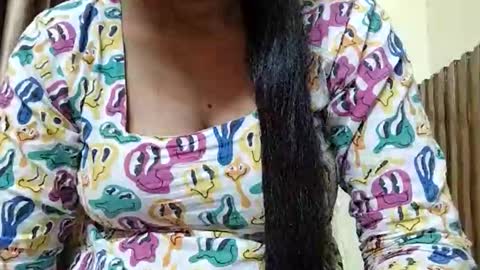 taniya_roy4628 online show from 03/07/26, 01:13